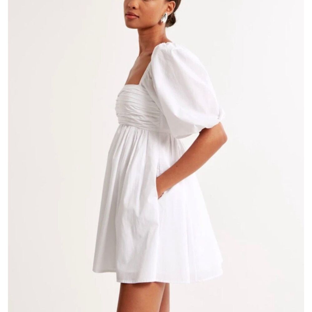 Abrocrombie & Fitch White Off-the-Shoulder Puff-Sleeve Mini Dress Size M NWT